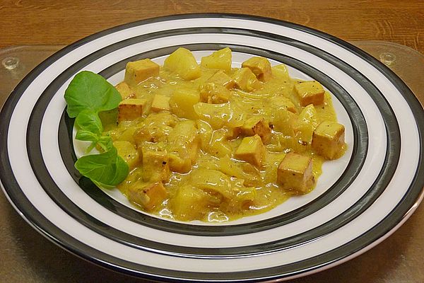 Tofu in pikant - fruchtiger Currysauce von Stift1 | Chefkoch
