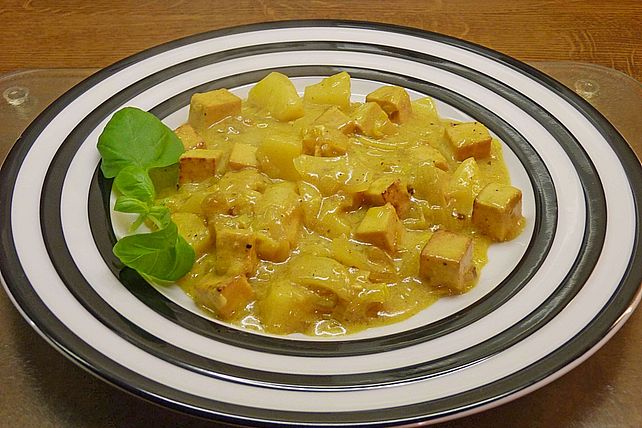 Tofu in pikant - fruchtiger Currysauce von Stift1| Chefkoch