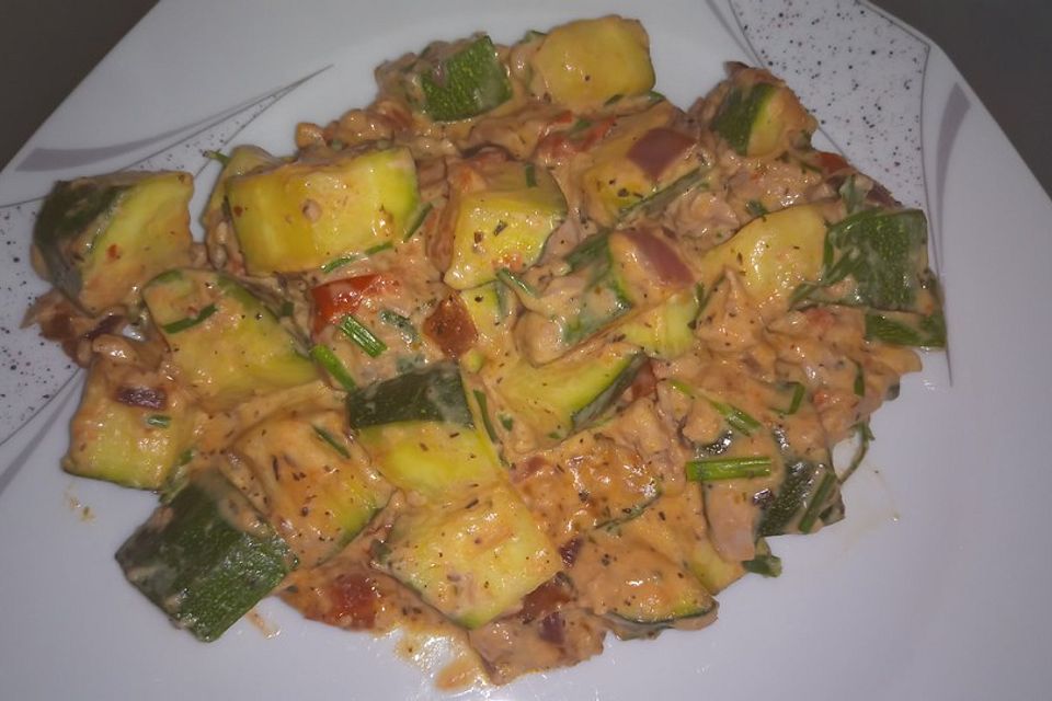 Zucchini-Thunfischpfanne