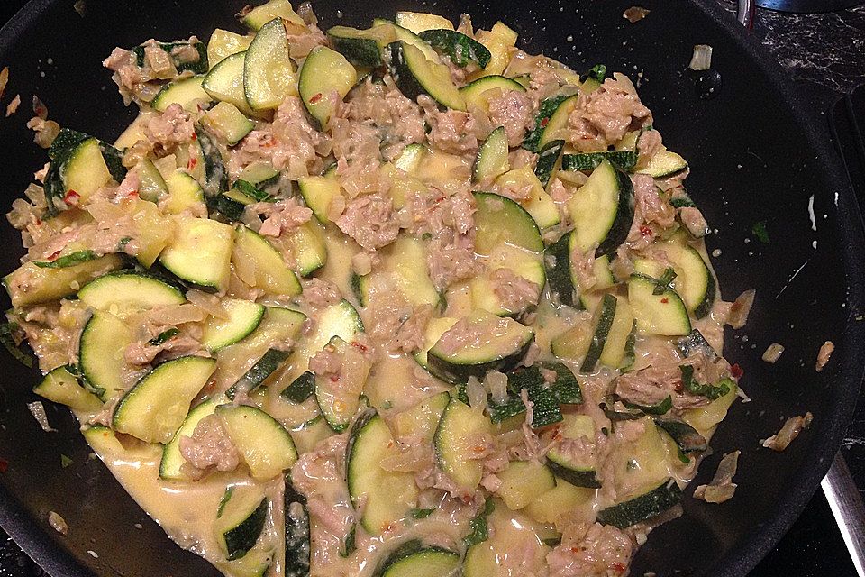 Zucchini-Thunfischpfanne