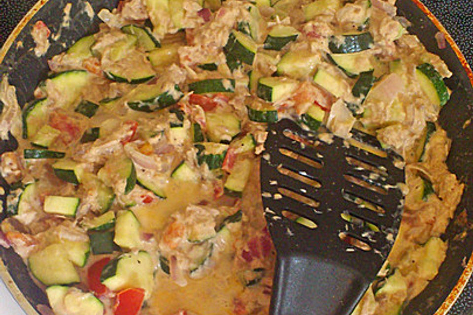 Zucchini-Thunfischpfanne