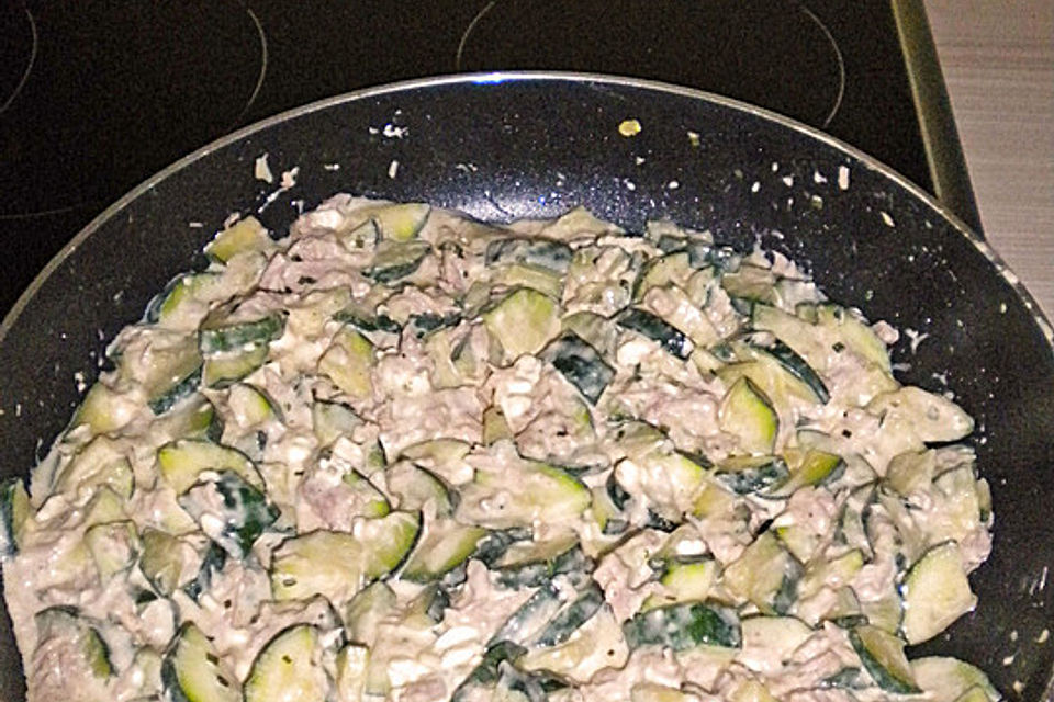 Zucchini-Thunfischpfanne