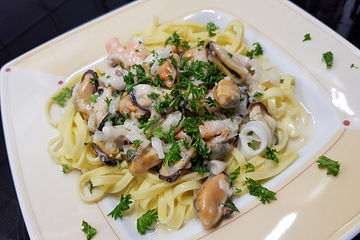 Meeresfruchte In Sahnesauce Mit Spaghetti Von Eislein Chefkoch