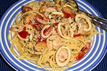 Meeresfruchte In Sahnesauce Mit Spaghetti Von Eislein Chefkoch 