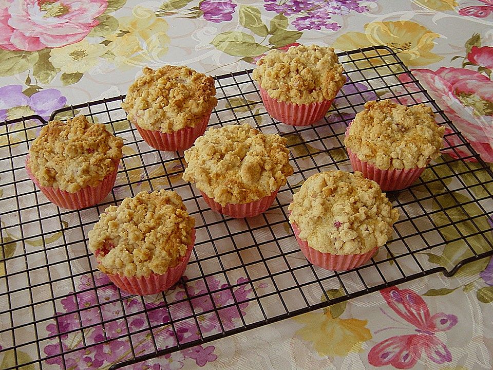 Pfirsich Muffins mit Walnuss Streuseln von PumpkinPie Chefkoch