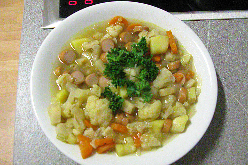 Blumenkohl - Käse - Suppe mit Hackfleisch