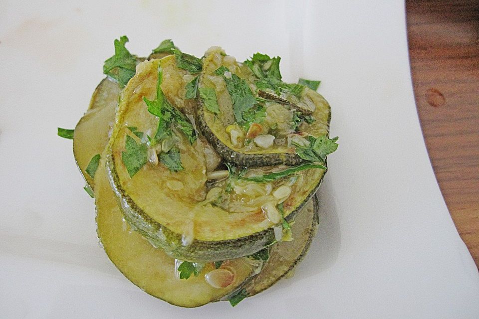 Marinierte Zucchini