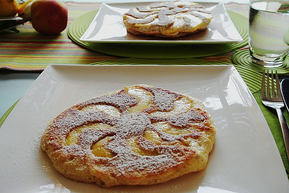 Dicke Obst-Pfannkuchen