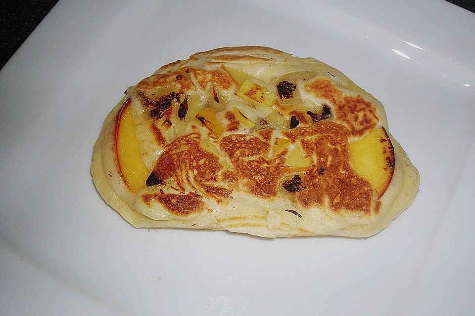 Dicke Obst-Pfannkuchen