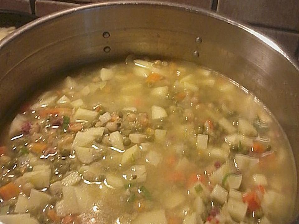 Kartoffel - Erbsen - Suppe von Mila87| Chefkoch