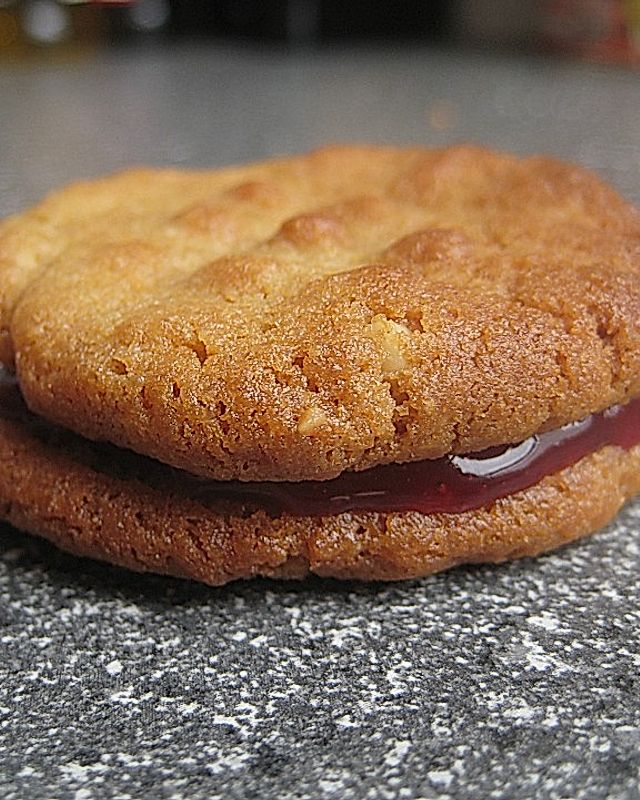 Peanutbutter and Jelly Cookies