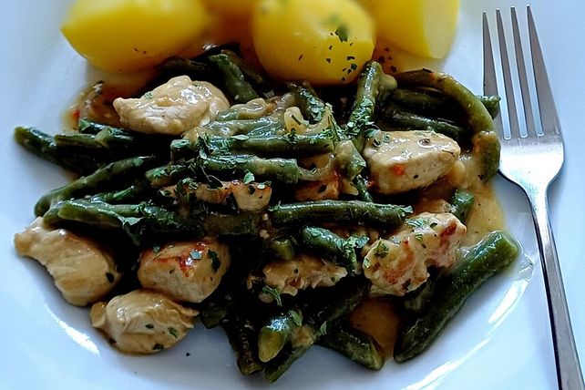 Hähnchenbrust in Schmand mit grünen Bohnen von MostWanted| Chefkoch