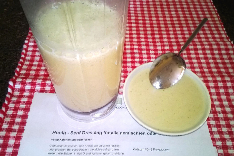 Honig - Senf Dressing für alle gemischten oder Blattsalate