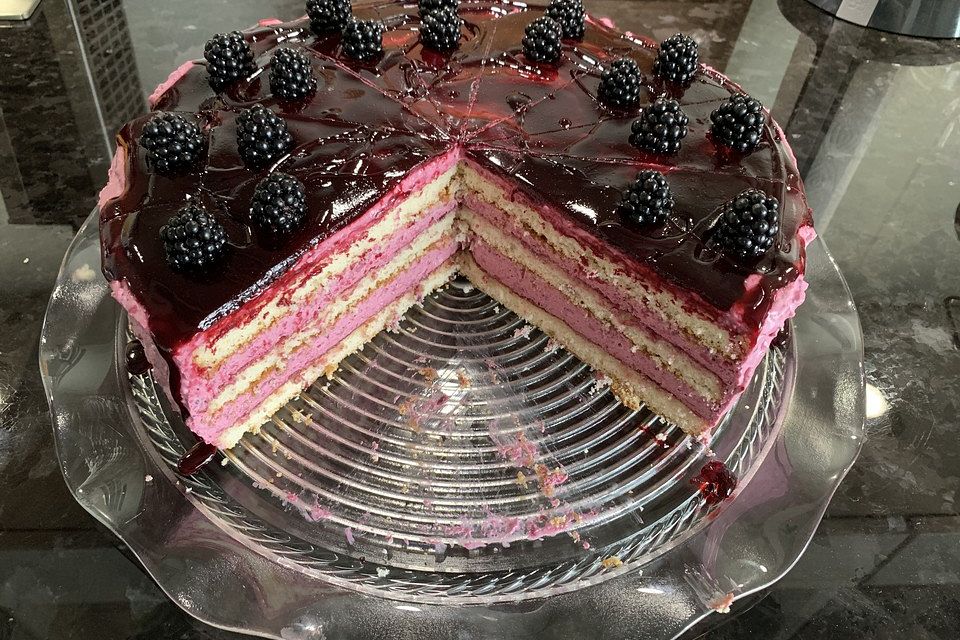 Brombeer - Quark - Torte