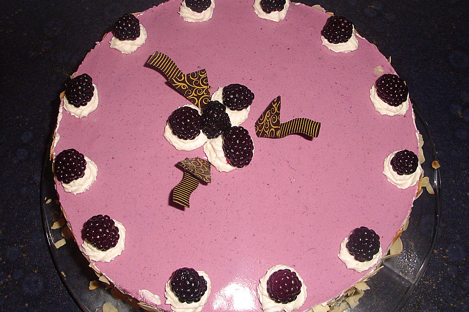 Brombeer - Quark - Torte