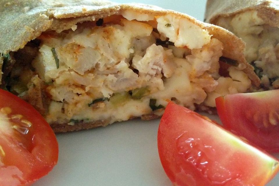 Hähnchen-Frühlingszwiebel-Feta-Strudel Hähnchen-Frühlingszwiebel-Feta-Strudel