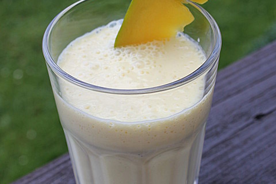 Mango-Lassi