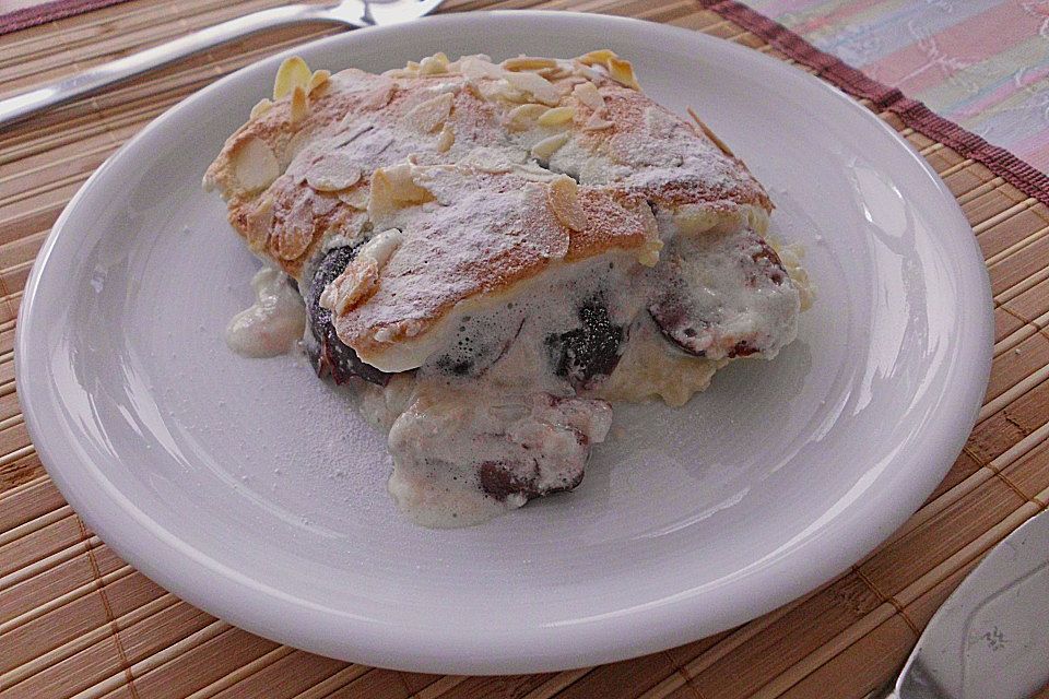 Überbackener Milchreis mit Mandelbaiserhaube Überbackener Milchreis mit Mandelbaiserhaube