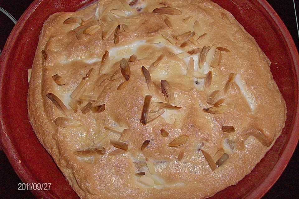 Überbackener Milchreis mit Mandelbaiserhaube Überbackener Milchreis mit Mandelbaiserhaube