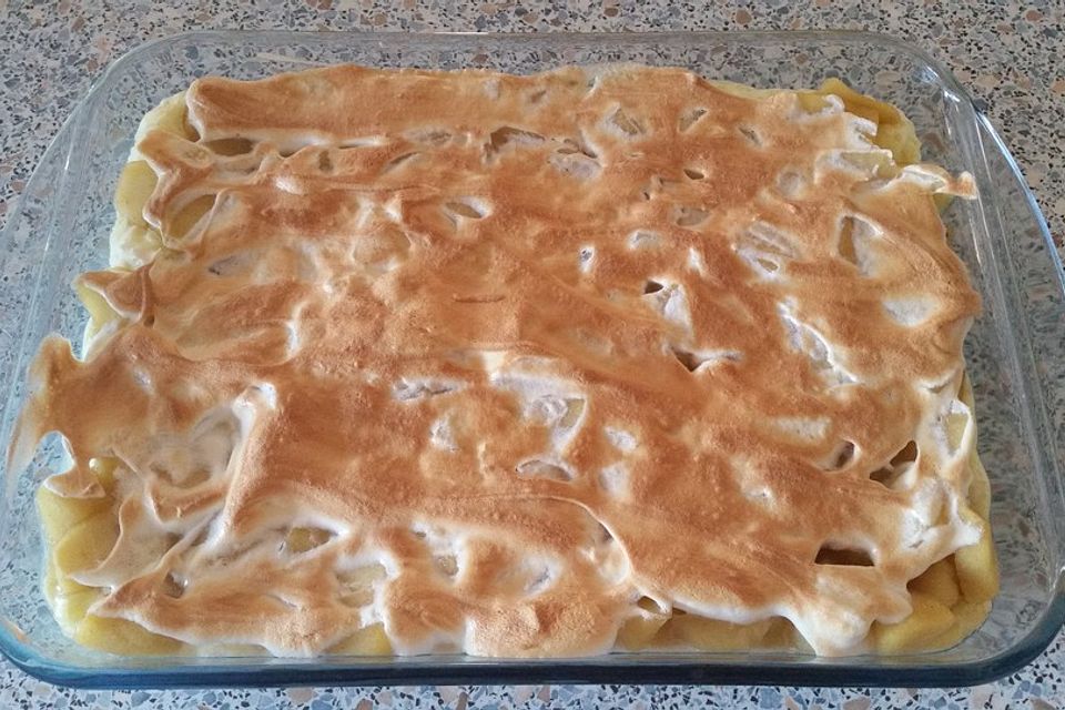 Überbackener Milchreis mit Mandelbaiserhaube Überbackener Milchreis mit Mandelbaiserhaube