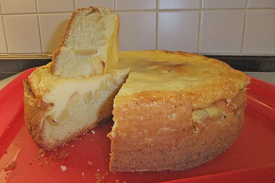 Apfelkuchen mit Eierlikörguss