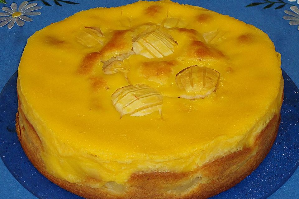 Apfelkuchen mit Eierlikörguss