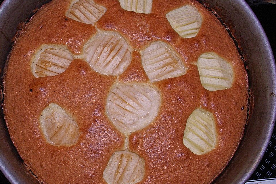 Apfelkuchen mit Eierlikörguss