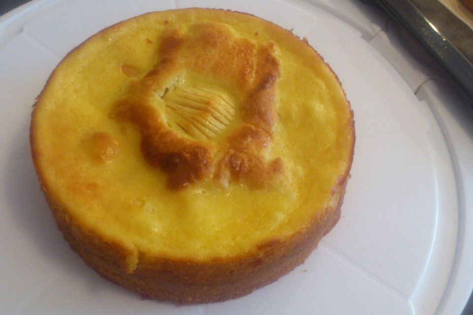 Apfelkuchen mit Eierlikörguss