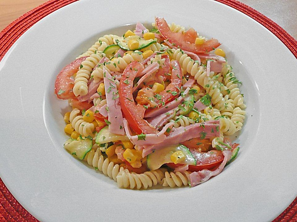 Spiralnudeln Mit Buntem Gemuse Von Plumbum Chefkoch 