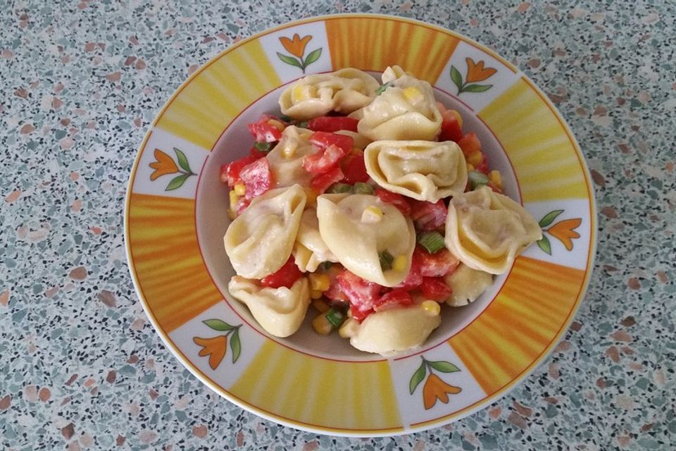 Tortellini - Salat