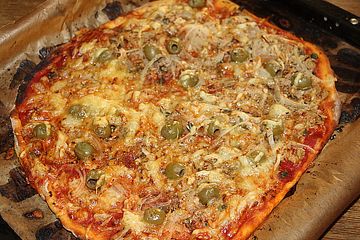 Pizza Mit Sardellen Und Thunfisch Von Narit Chefkoch