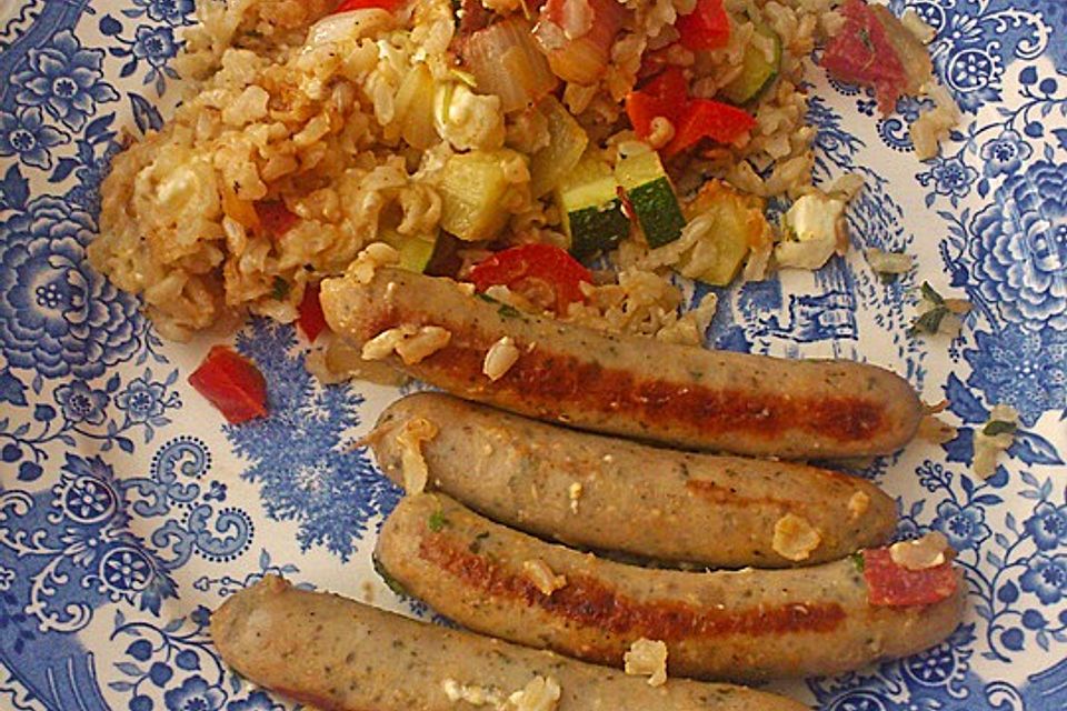 Griechische Zucchinipfanne mit  Bratwurst