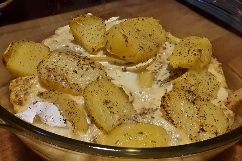 Kartoffel-Apfel-Auflauf mit Camembert