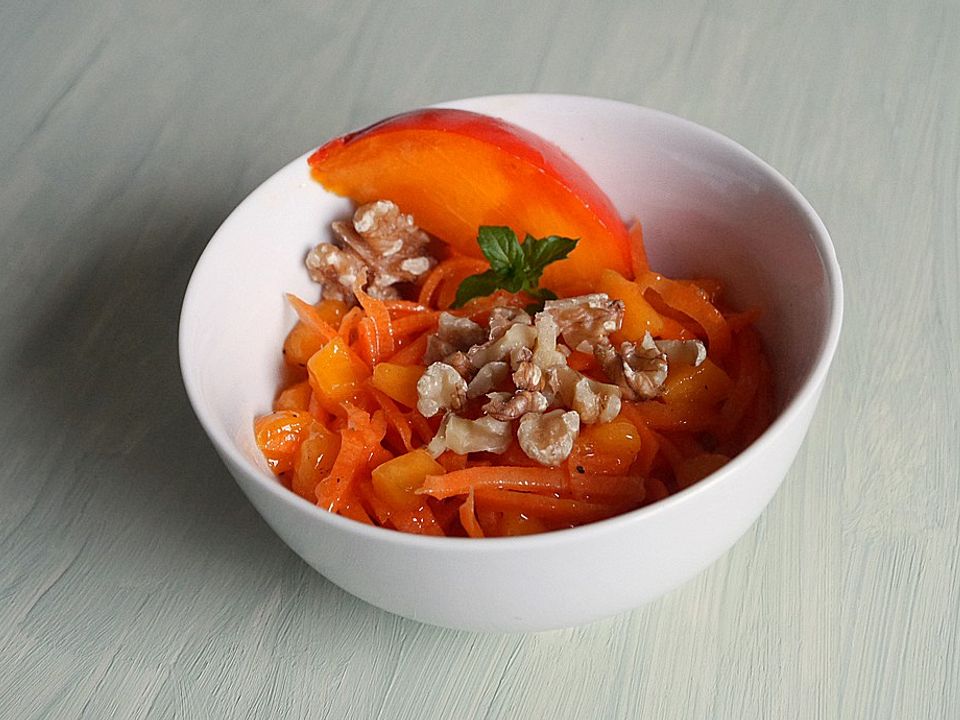 Karotten - Kaki - Salat von kathipan| Chefkoch