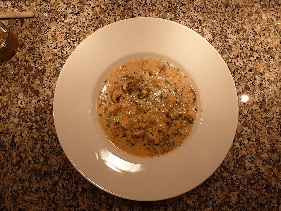 Lauch - Geflügel - Suppe von Sthern| Chefkoch