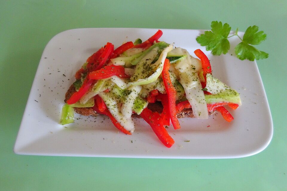 Zucchini - Paprika Bruschetta