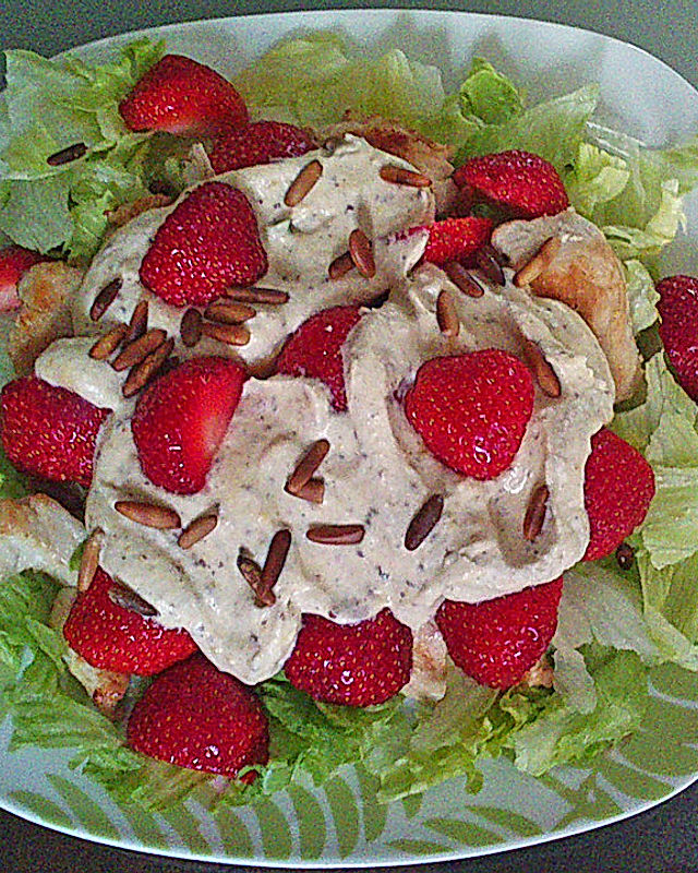 Hähnchensalat mit Erdbeeren