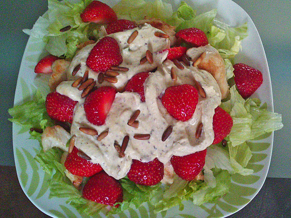Hähnchensalat mit Erdbeeren von moorhenne| Chefkoch