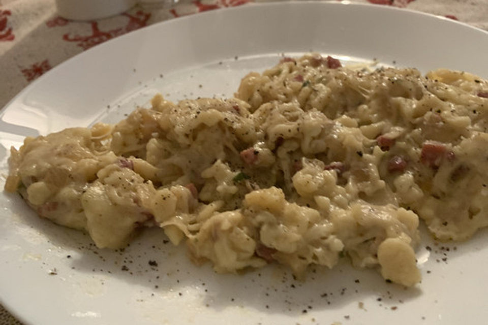 Käsespätzle mit Speck Käsespätzle mit Speck