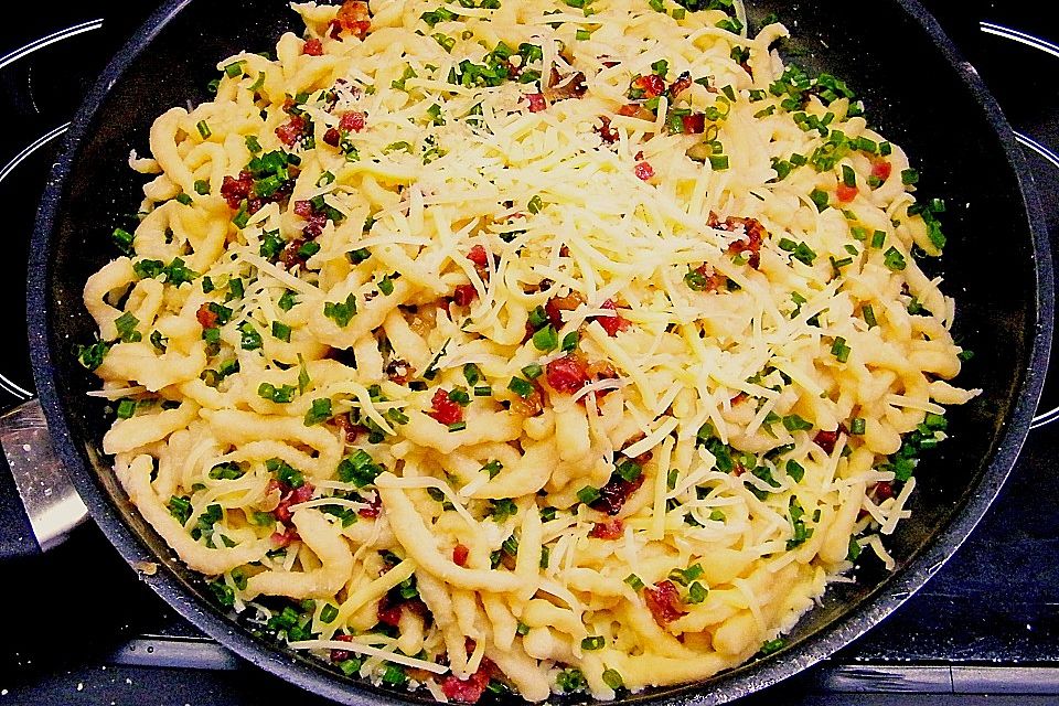 Käsespätzle mit Speck Käsespätzle mit Speck