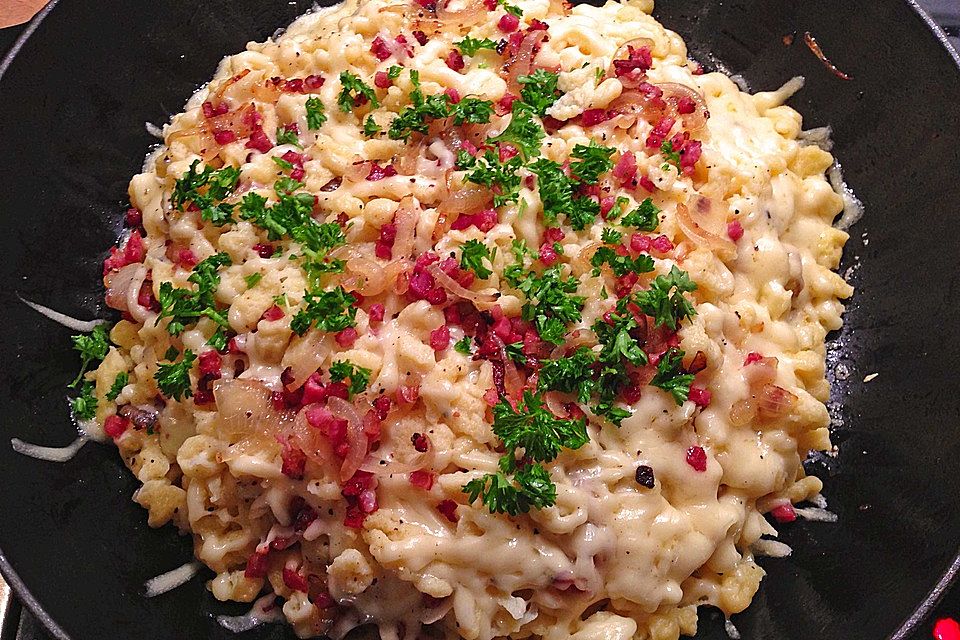 Käsespätzle mit Speck Käsespätzle mit Speck