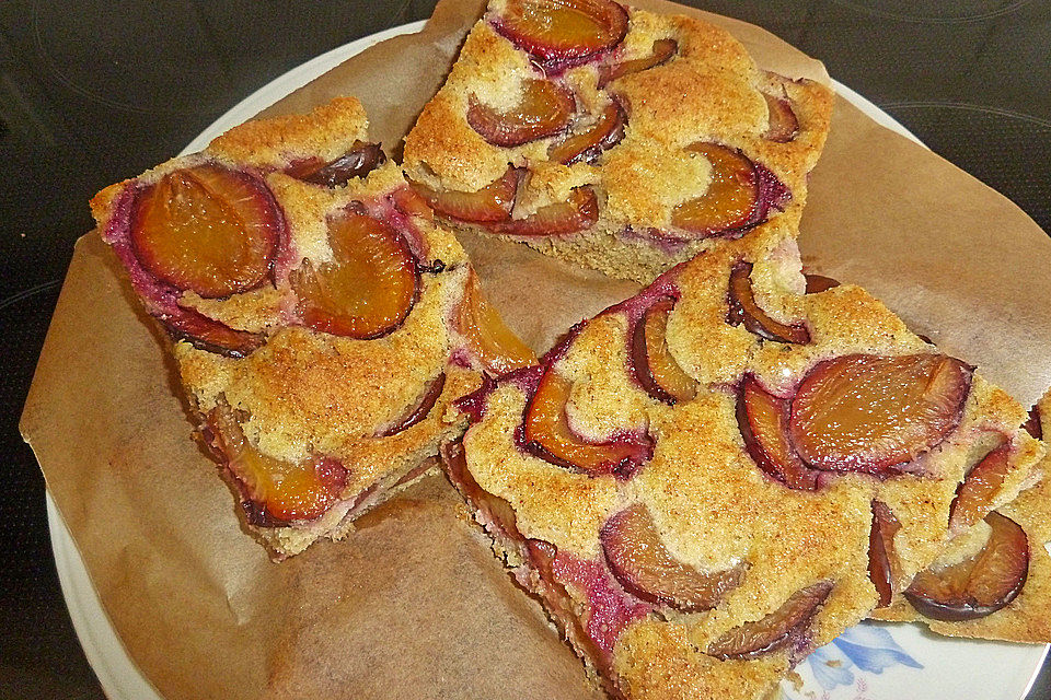 Glutenfreier Zwetschgenkuchen