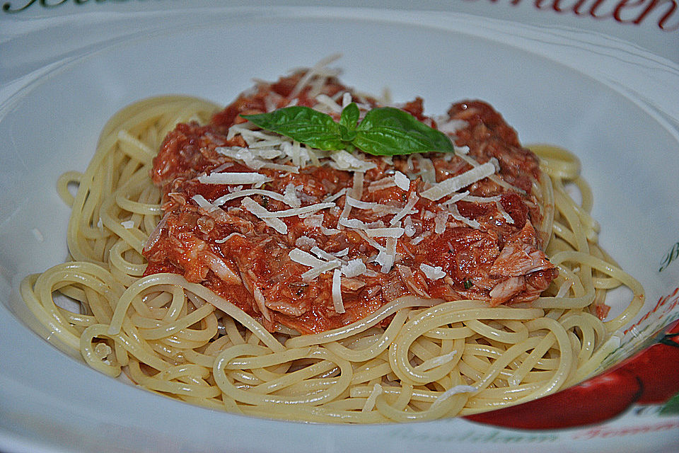 Spaghetti mit Thunfisch