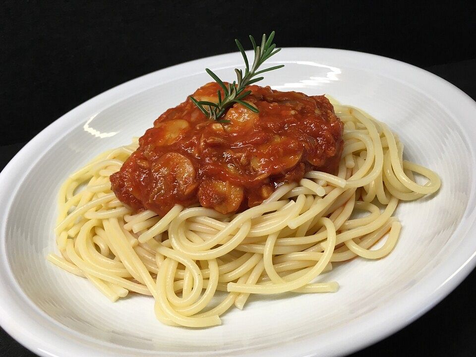 Spaghetti Mit Thunfisch In Tomatensauce Von Die_Flinke| Chefkoch