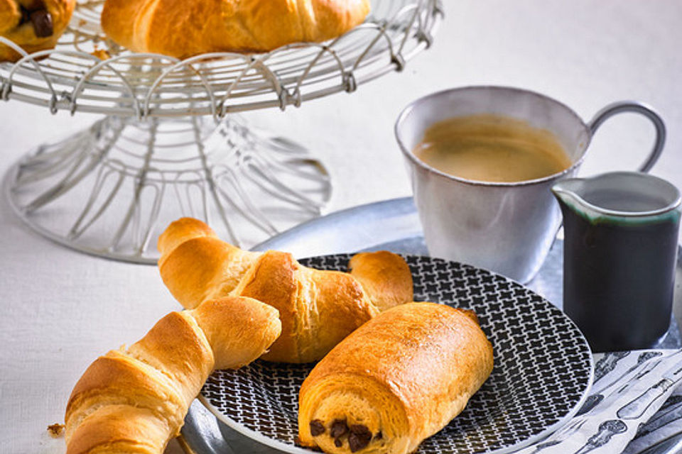 Croissants und Pains au chocolat