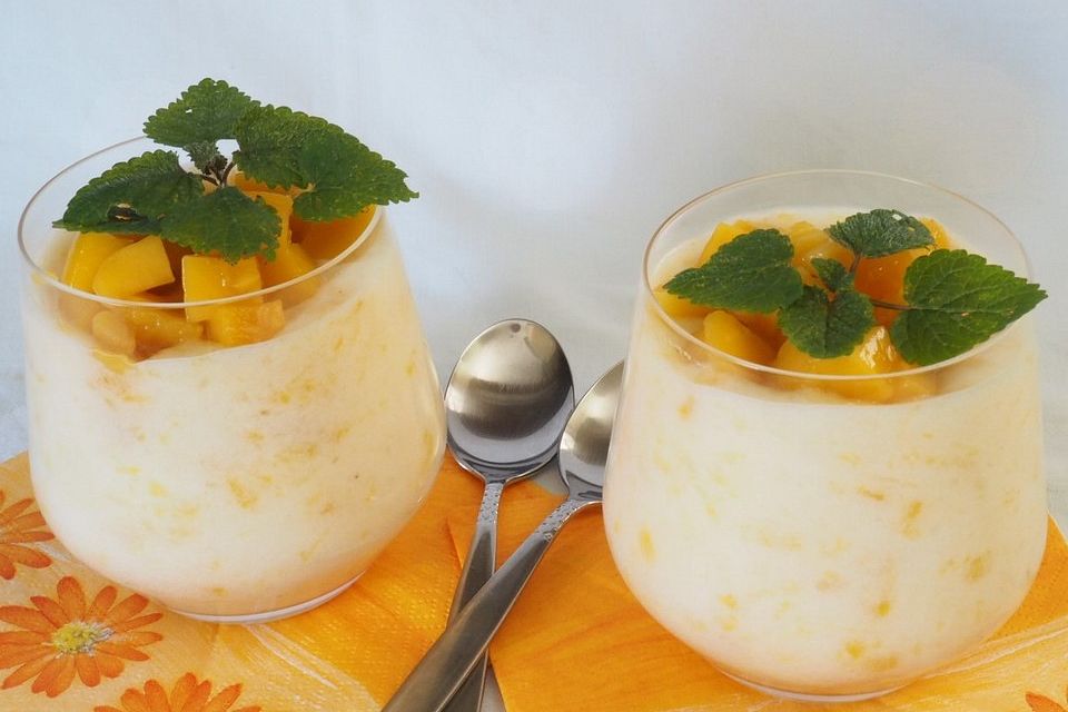 Mangocreme mit Zitronensaft