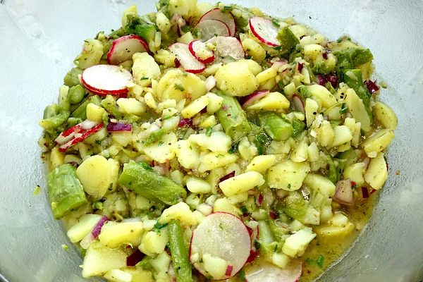 Leichter Kartoffel-Spargelsalat mit Radieschen von plumbum | Chefkoch