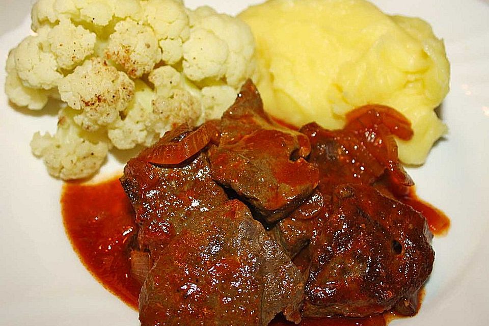 Mediterranes Ragout mit Honigwein, Thymian und Kaninchenleber