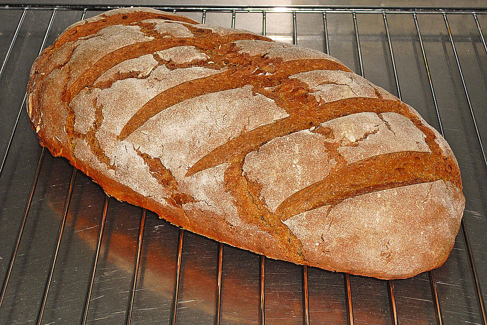 Bauernbrot mit Sauerteig