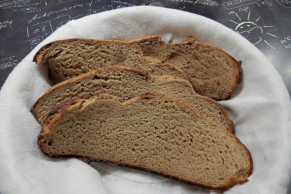 Bauernbrot mit Sauerteig